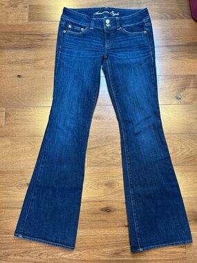 AMERICAN EAGLE Artist Women's Dark Blue Flare Jeans